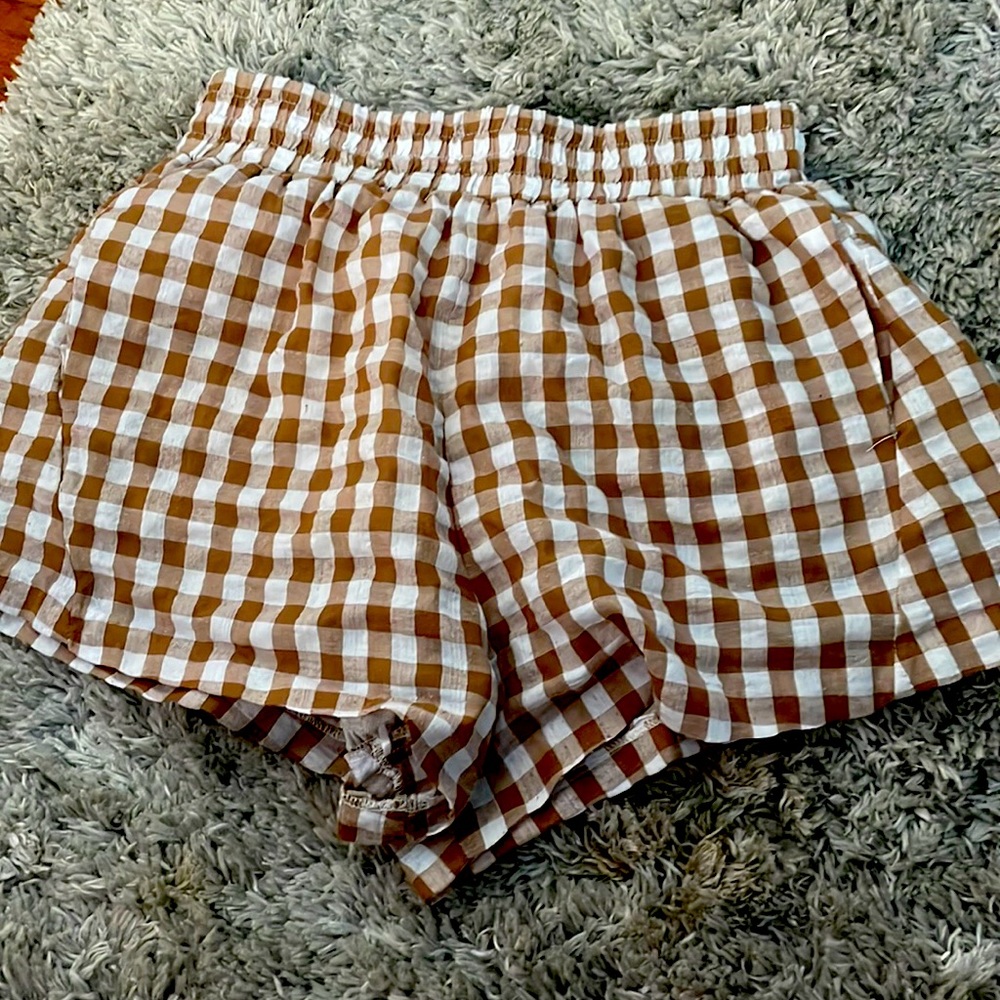 Checkered shorts